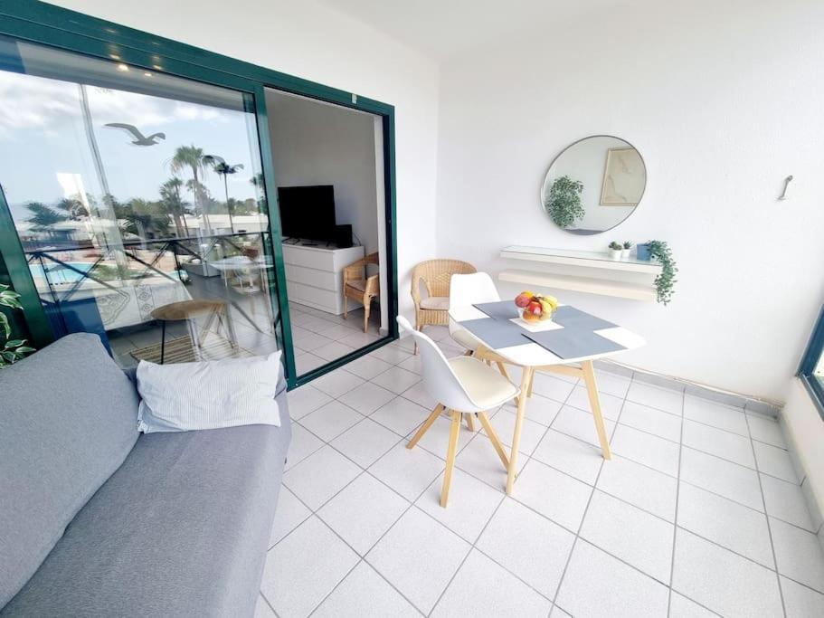 Апартаменты Luxury Ocean View Playa Roca Коста-Тегисе Экстерьер фото