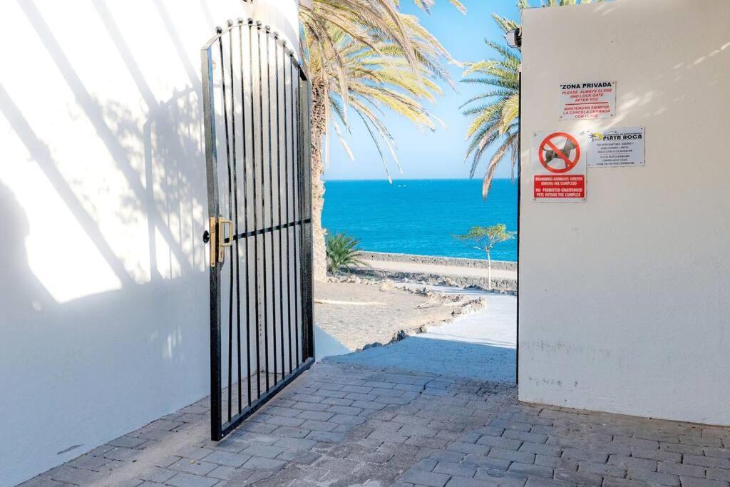 Апартаменты Luxury Ocean View Playa Roca Коста-Тегисе Экстерьер фото